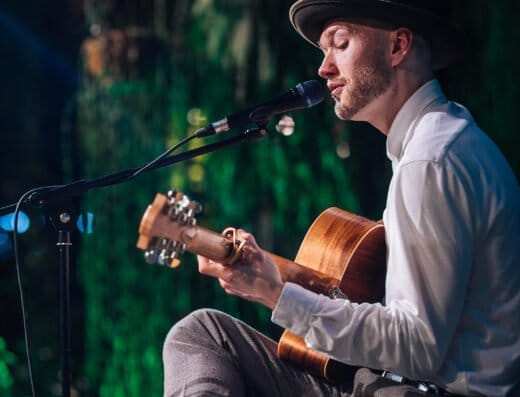 Joost Beers | Muzikale omlijsting voor elk moment
