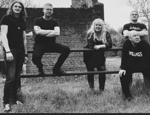 The Sec (semi) Akoestisch